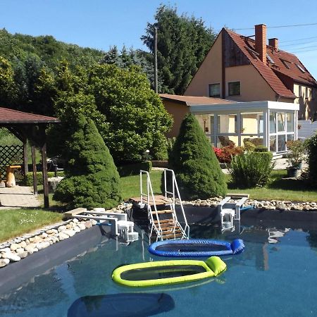 Cosy Apartment With In Pirna With Private Terrace Room photo